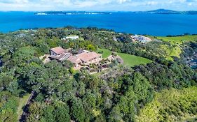 Tangaroa Estate - Villa With Stunning Views